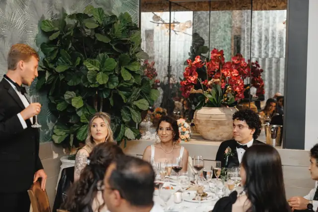 Maria and Alexander wedding at the Los Angeles County Arboretum — A jungle by the lake & a rose garden, photograph 2