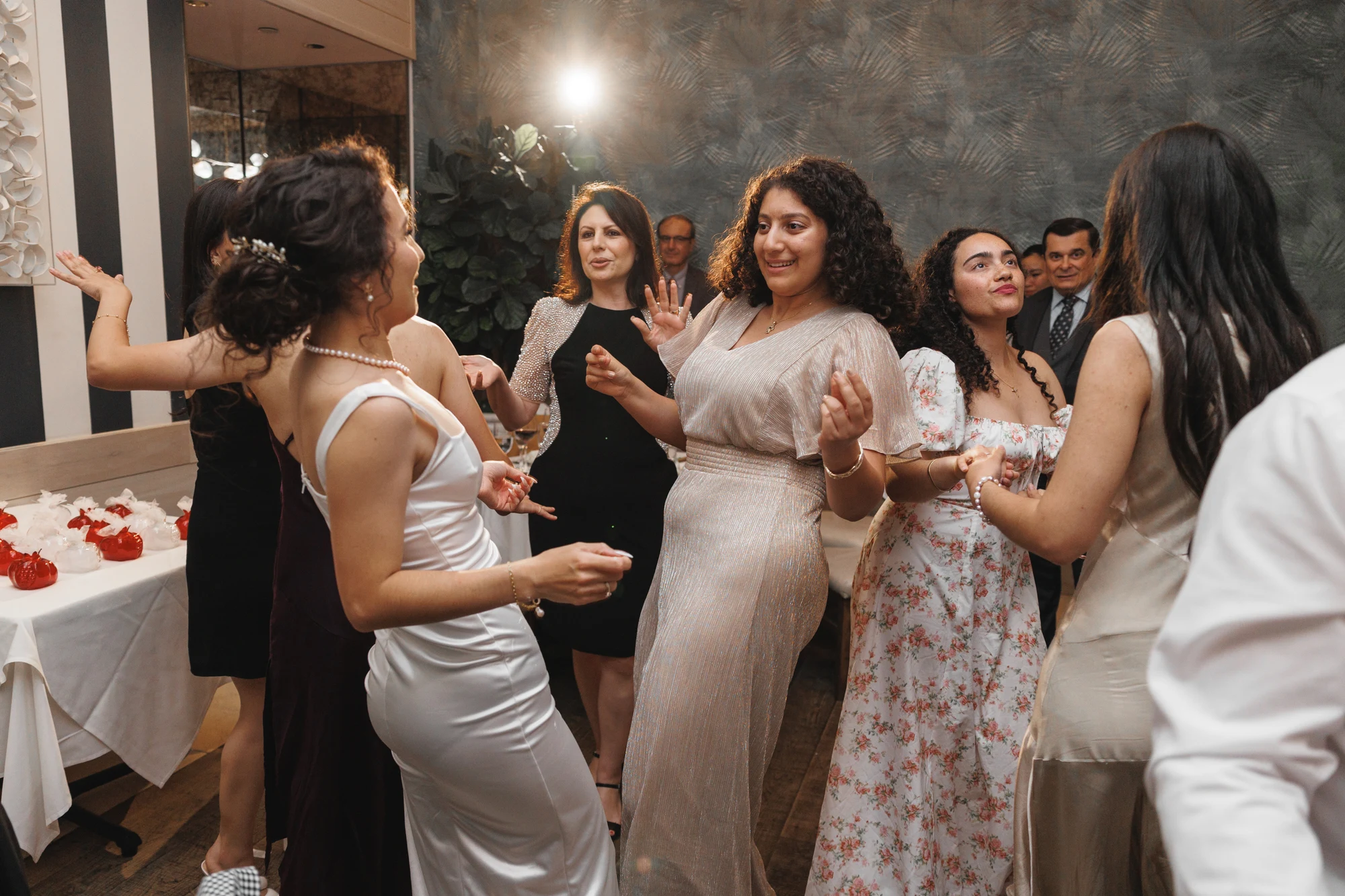 Maria & Alexander wedding photo 19 — Zatonsky Moments