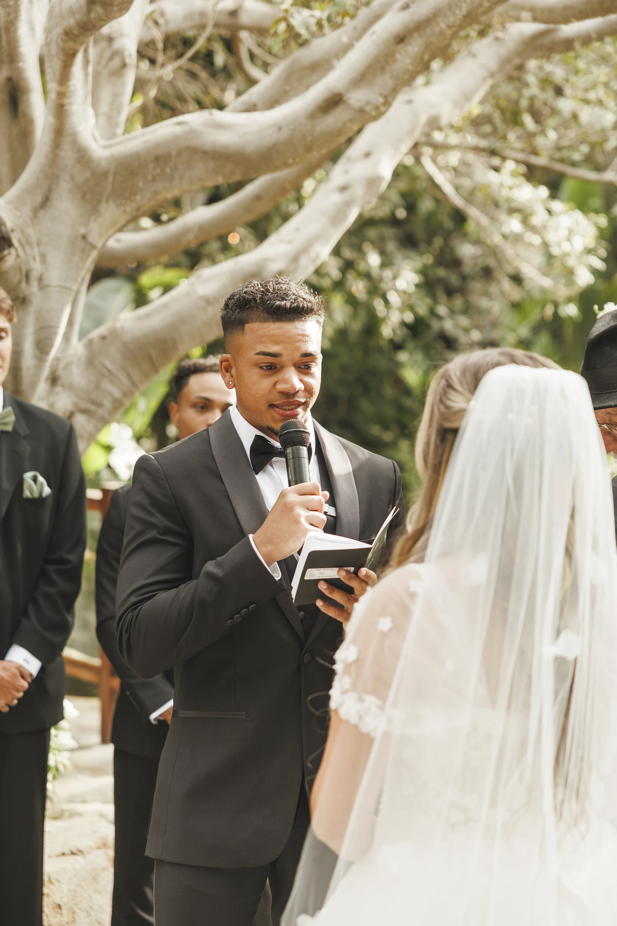 Stephanie & Lontez wedding photo 7 — Zatonsky Moments