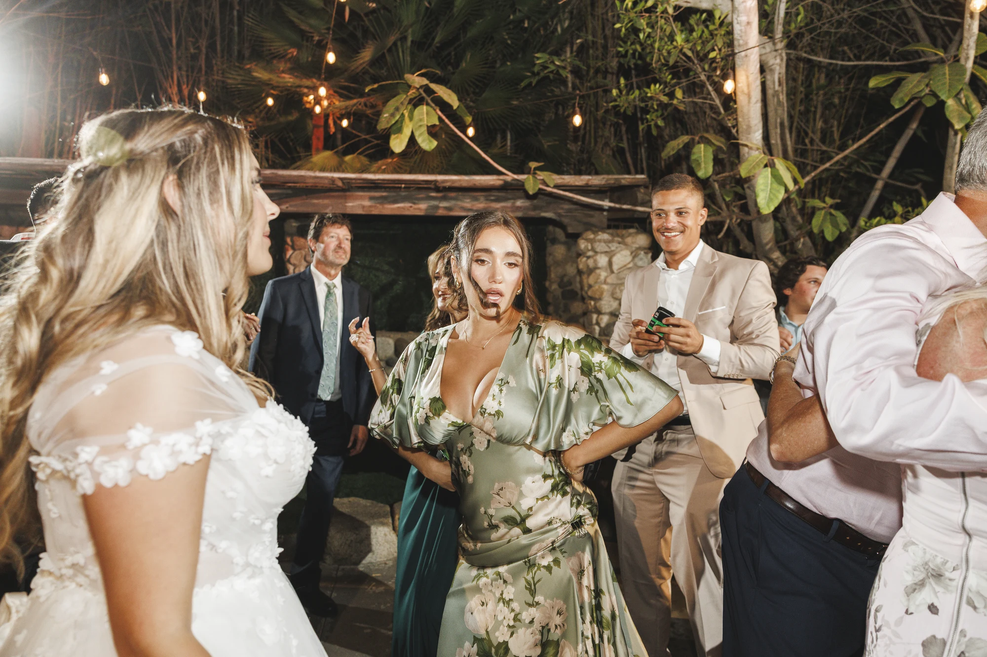 Stephanie & Lontez wedding photo 17 — Zatonsky Moments