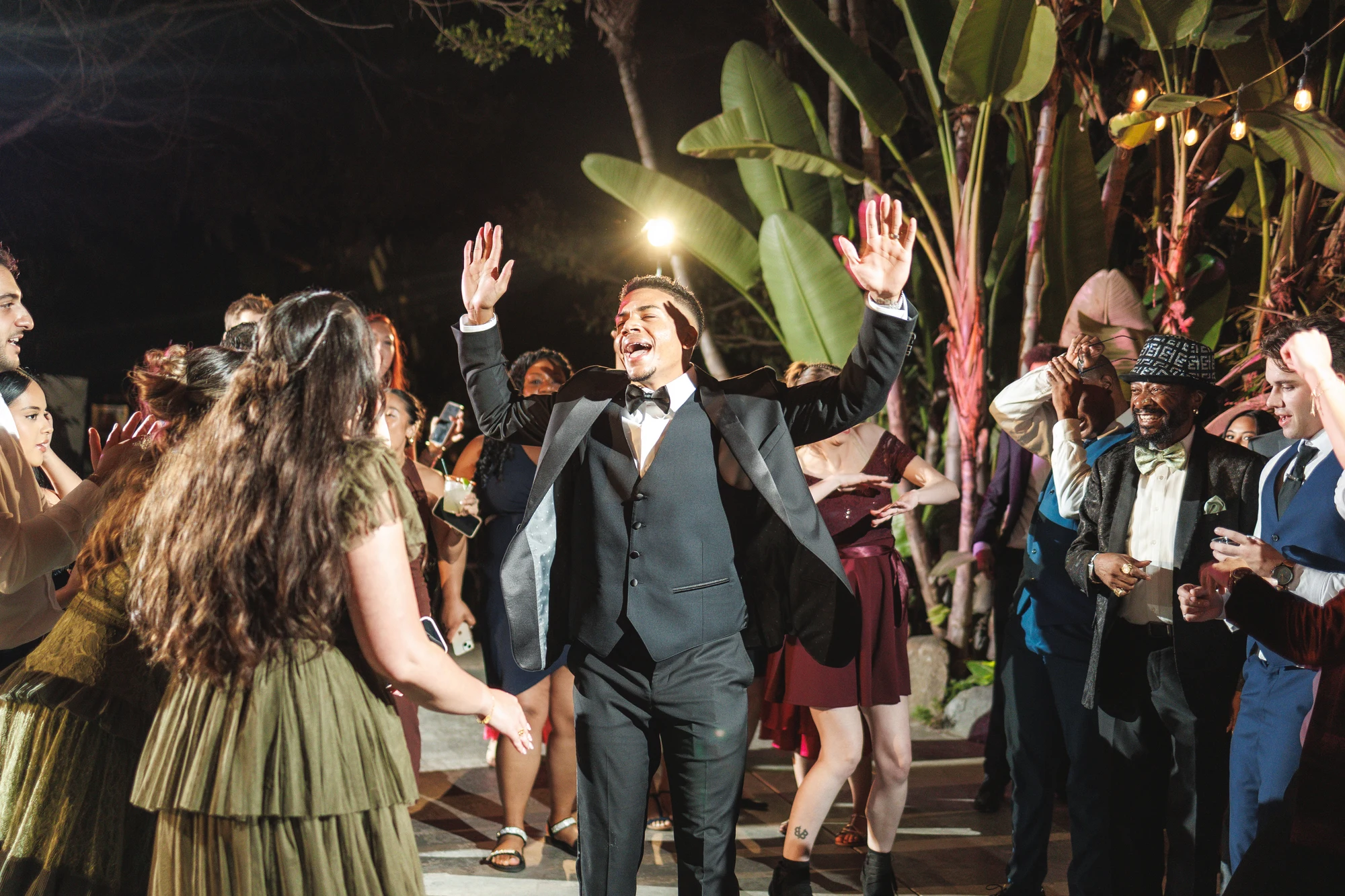 Stephanie & Lontez wedding photo 15 — Zatonsky Moments